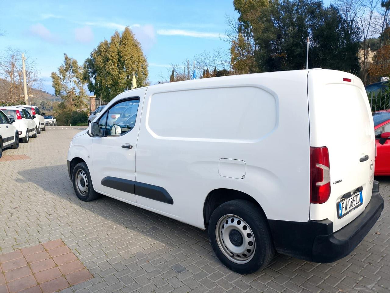 Opel Combo Cargo 1.5 Diesel 130CV passo lungo 3 posti