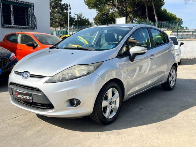 FORD Fiesta + 1.2 82CV 5 porte