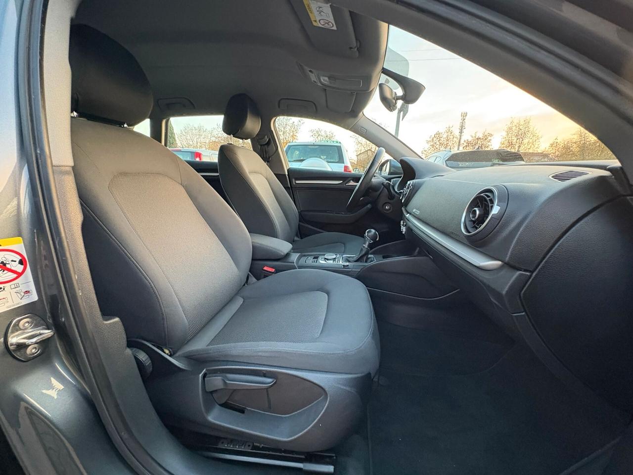 AUDI A3 SPORTBACK 1.6 TDI AUTOMATICA NEOPATENTATI