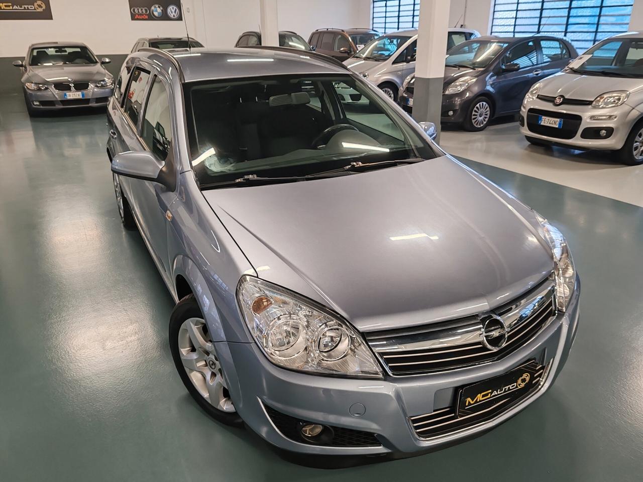 Opel Astra 1.6 16V VVT Station Wagon Club