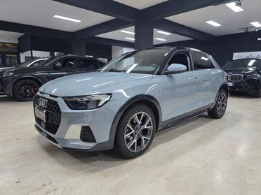 Audi A1 citycarver 30 TFSI Admired