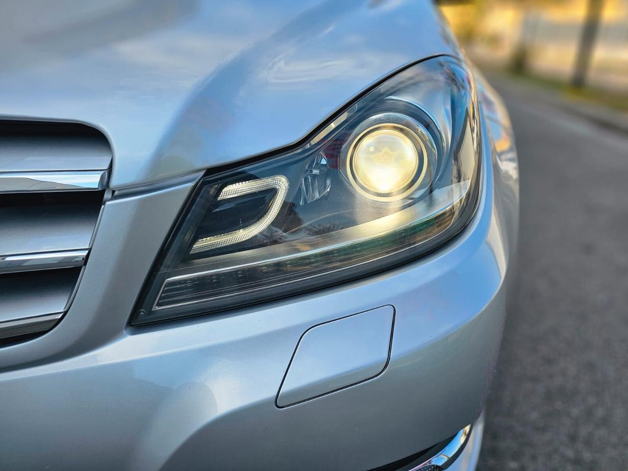 Mercedes-benz C 200