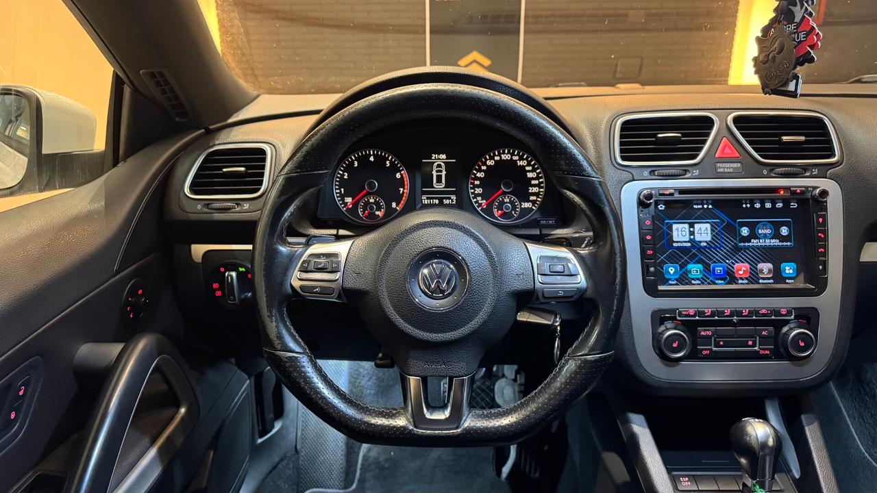 Volkswagen Scirocco 2.0 TSI DSG 211CV - 2010