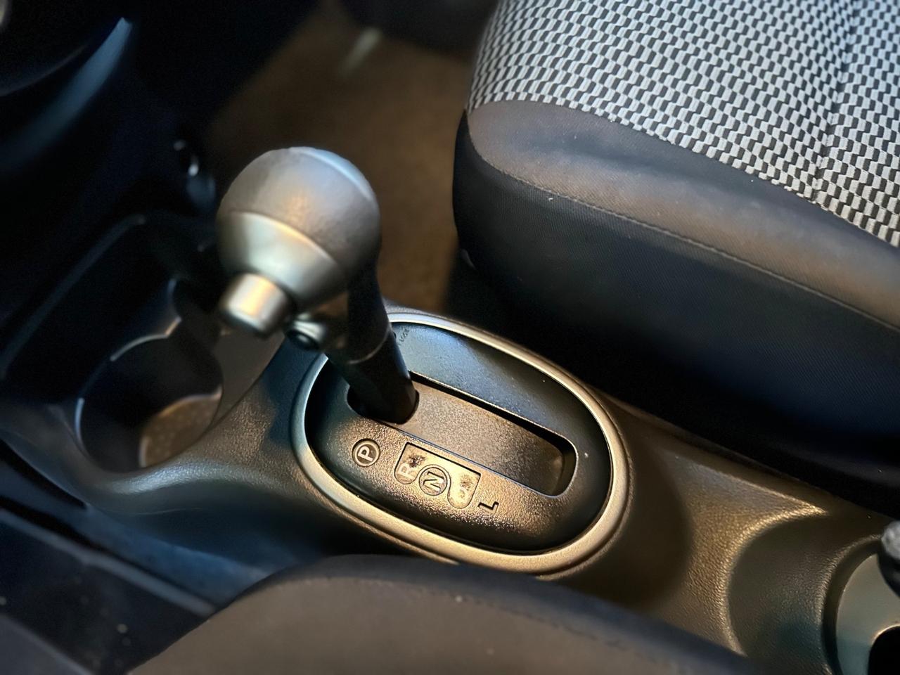 Nissan Micra 1.2 /automatica /2015/euro6