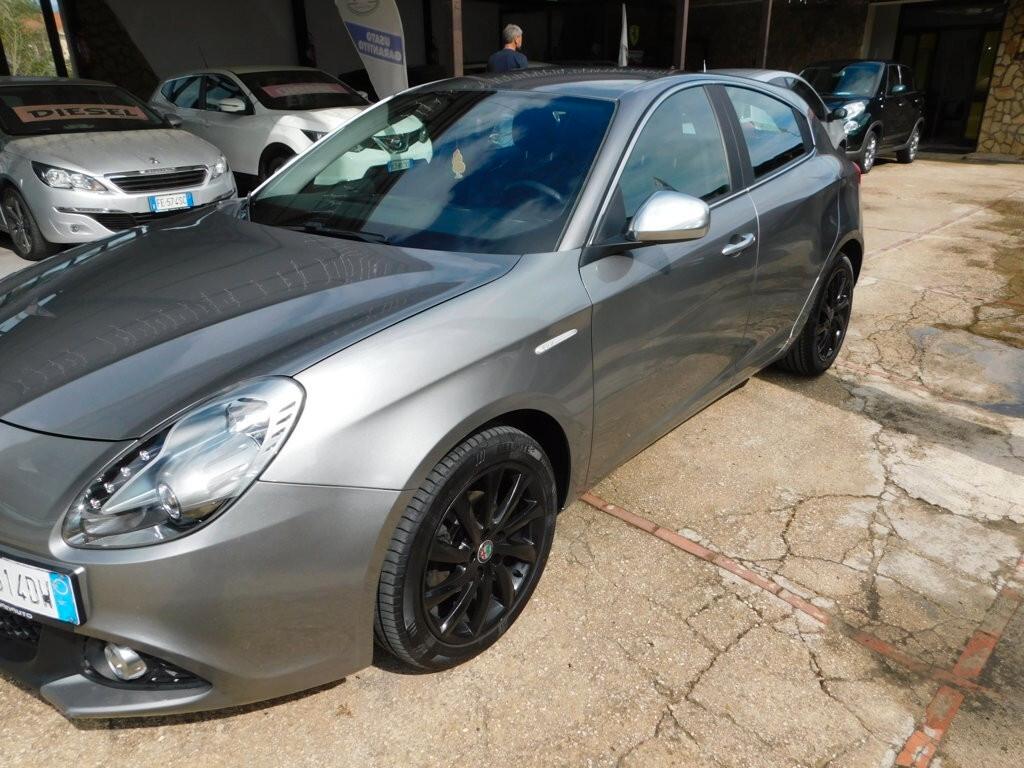 Alfa Romeo Giulietta 1.6 JTDm-2 120 CV Distinctive