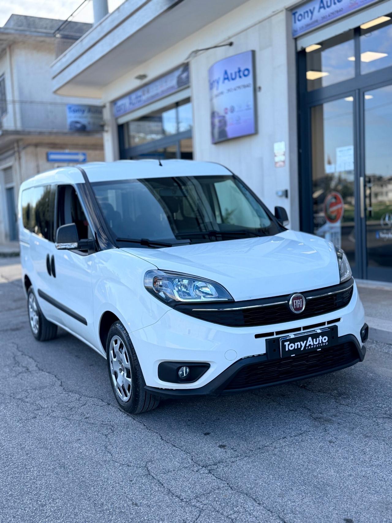 Fiat Doblo 1.6 MJT 16v Lounge N1 5POSTI con NAVI,BLOCK SHAFT,BLUETOOTH,SCHERMO TOUCH