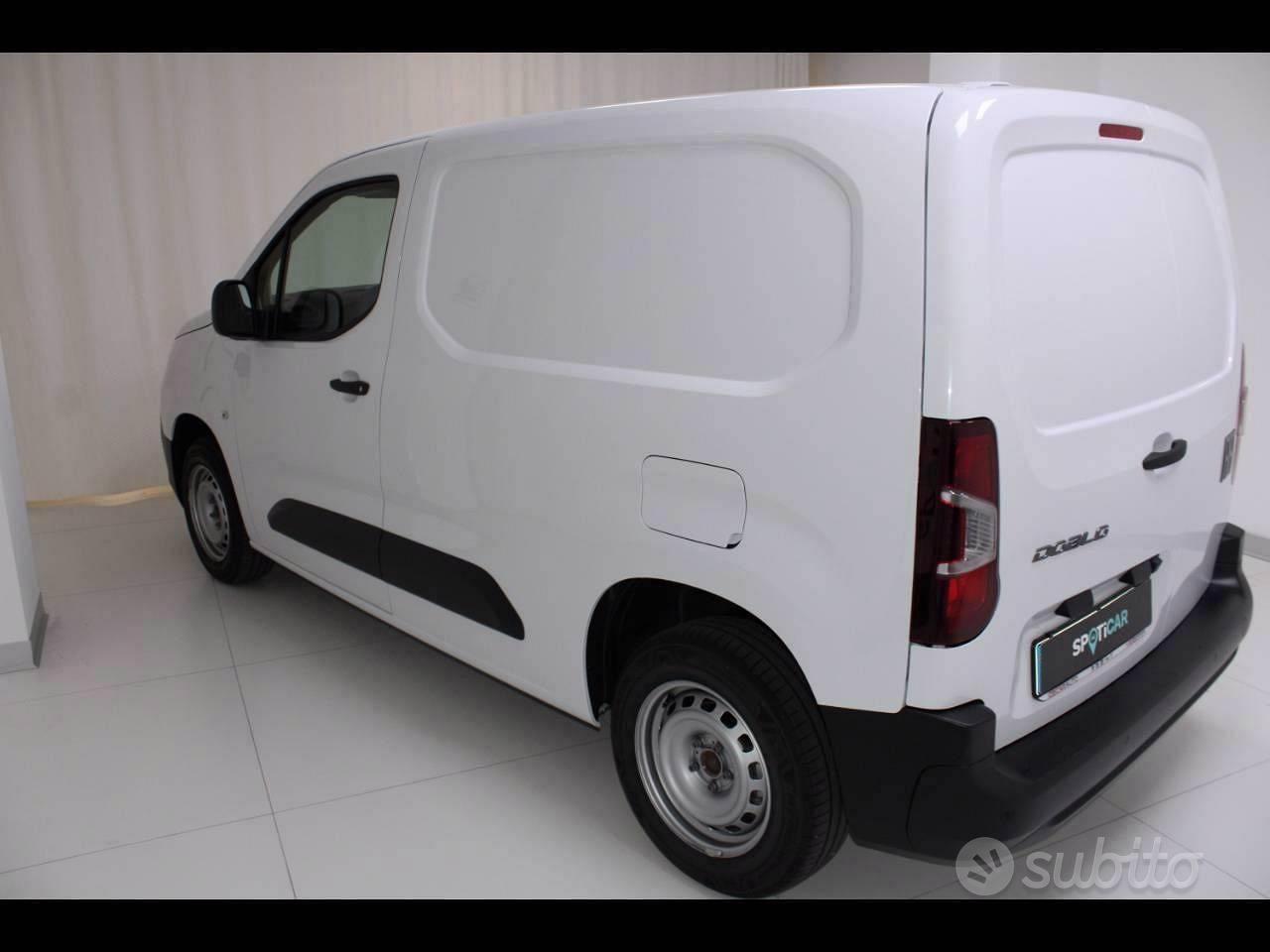 FIAT Dobl Series 4 Dobl Van M 1.5Diesel 130 Cv M