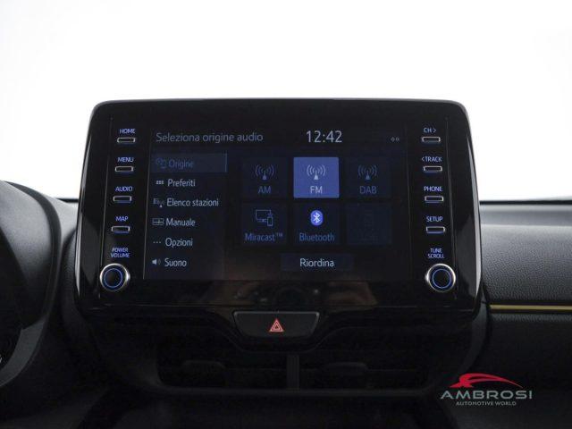 TOYOTA Yaris Cross 1.5h Premiere awd-i 116cv e-cvt