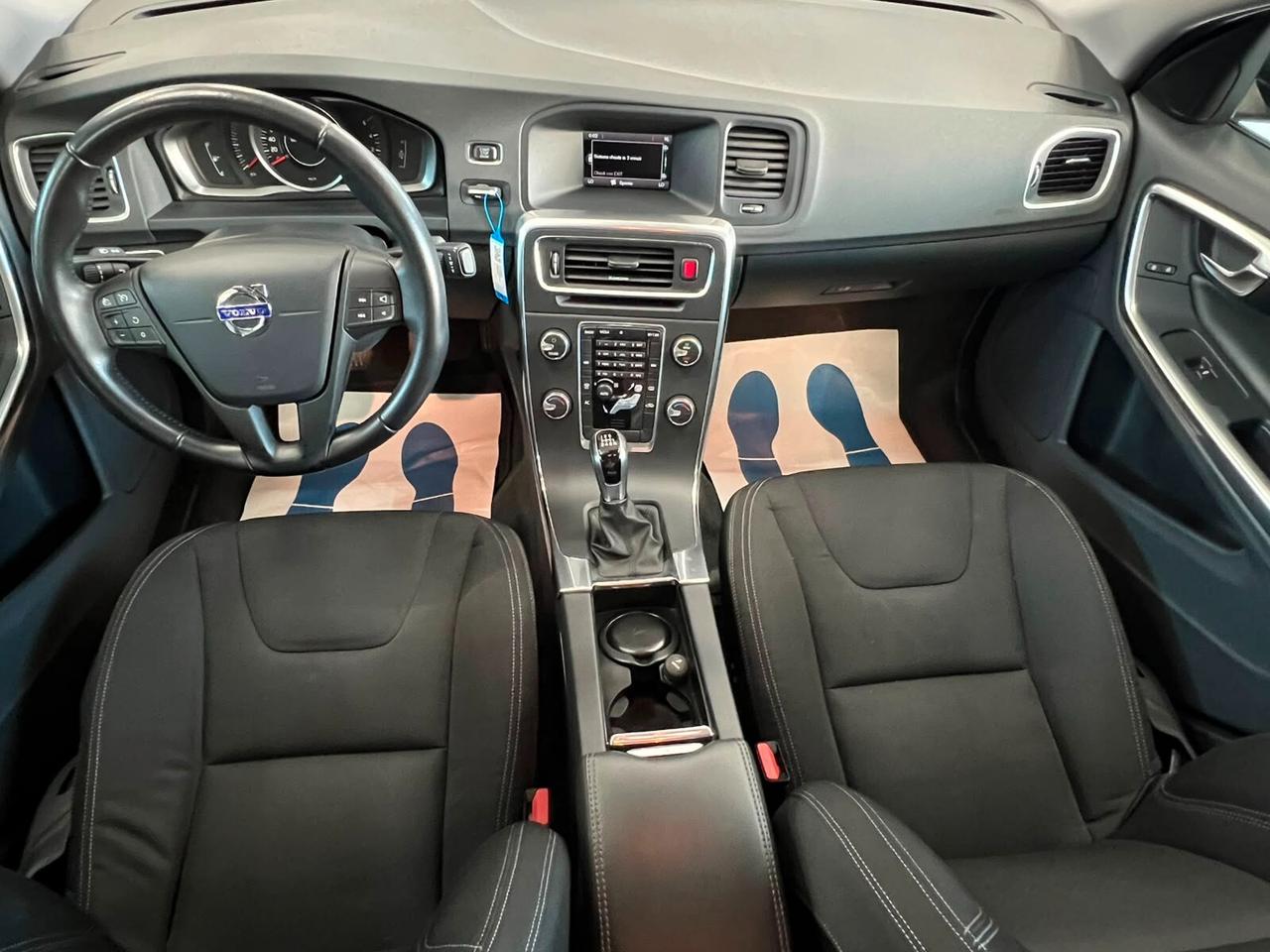 VOLVO S60 2.0 d4 Kinetic 190cv - IVA ESPOSTA