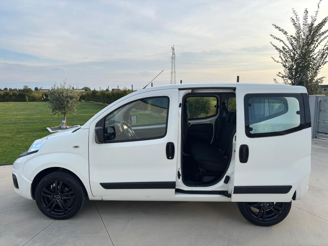 Fiat Qubo 1.3 MJT 80 CV Trekking