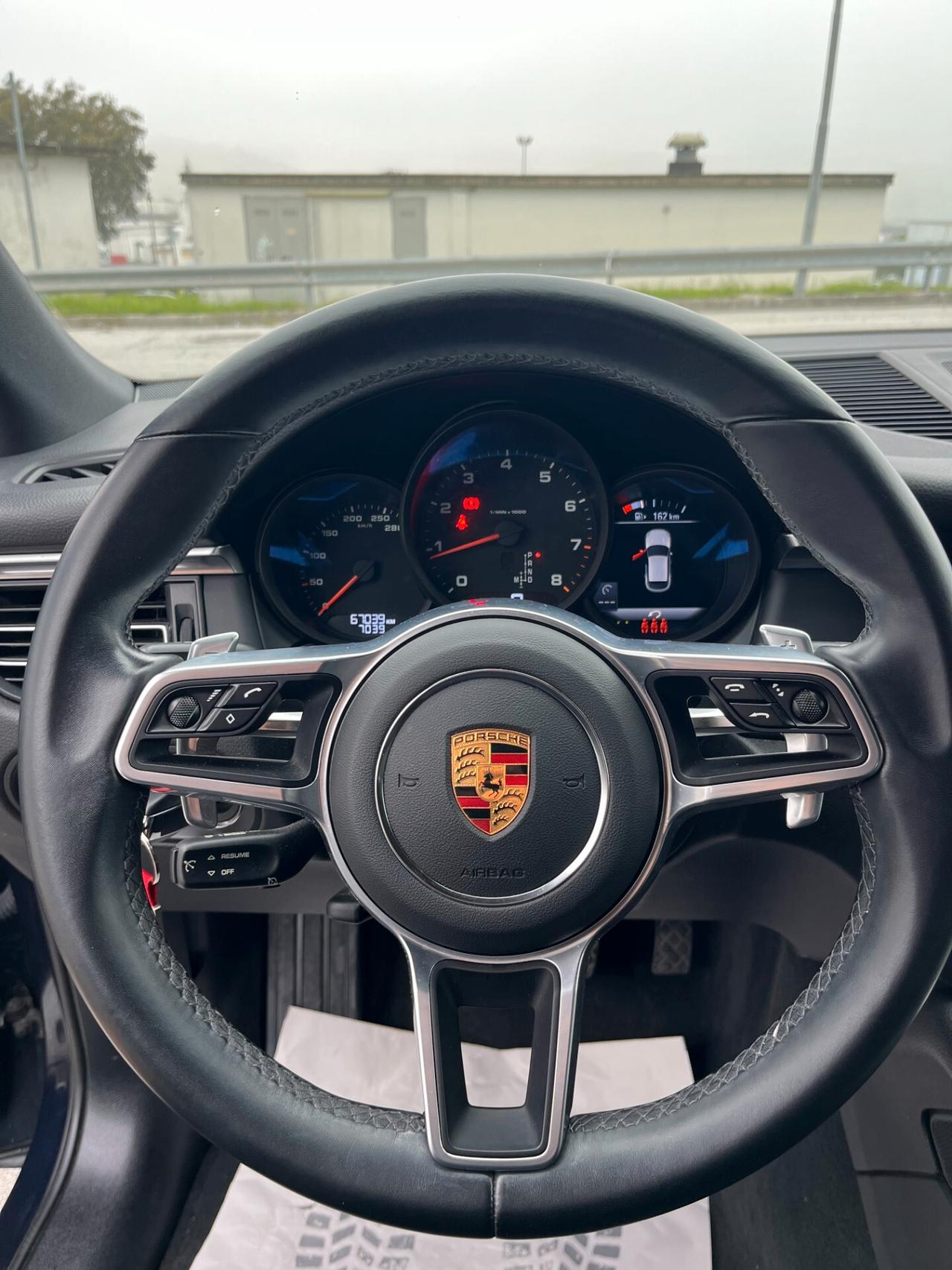 Porsche Macan 2.0