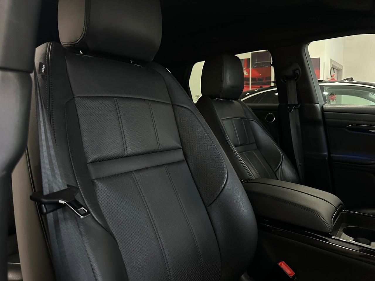 Land Rover Range Evoque 2.0D I4 163 CV AWD Auto R-Dynamic SE