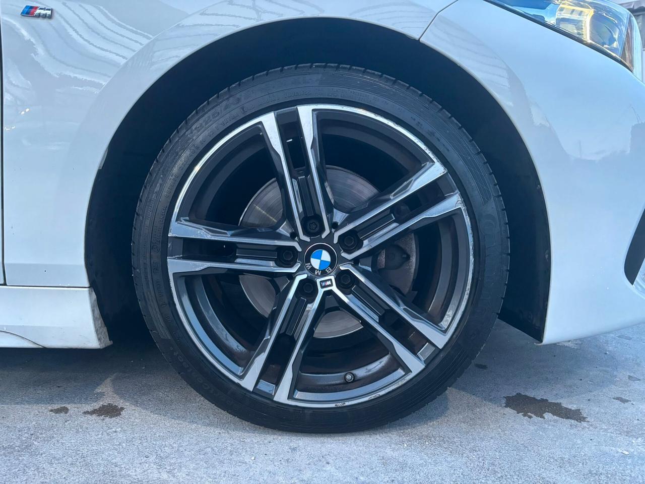 Bmw 118 118d 5p. Msport