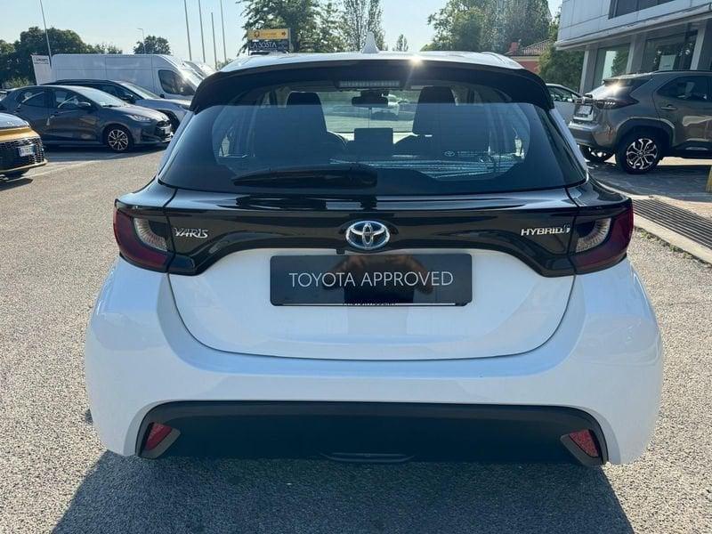 Toyota Yaris Hybrid Active MY22