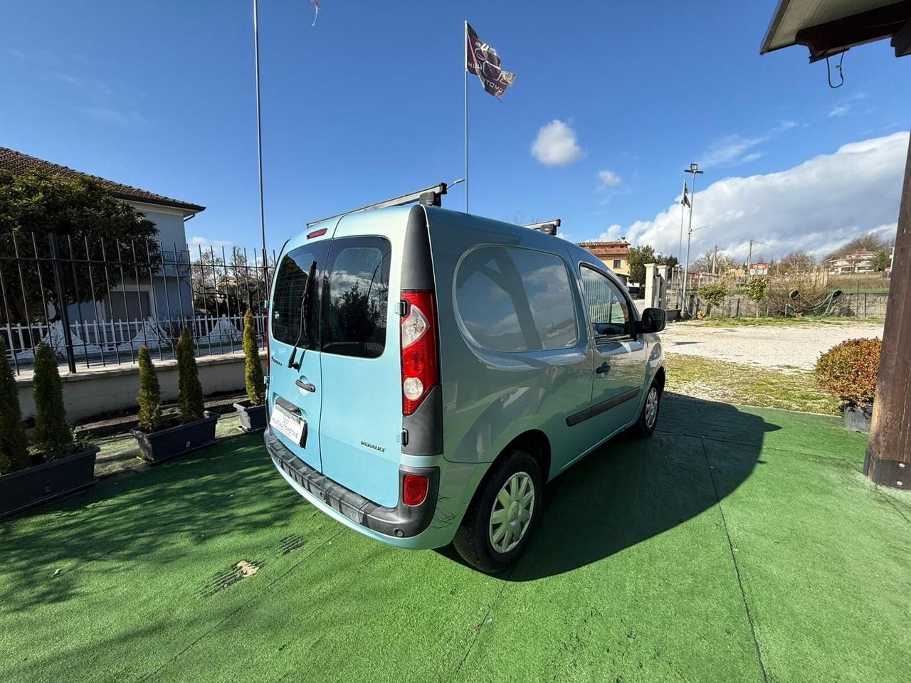 RENAULT KANGOO