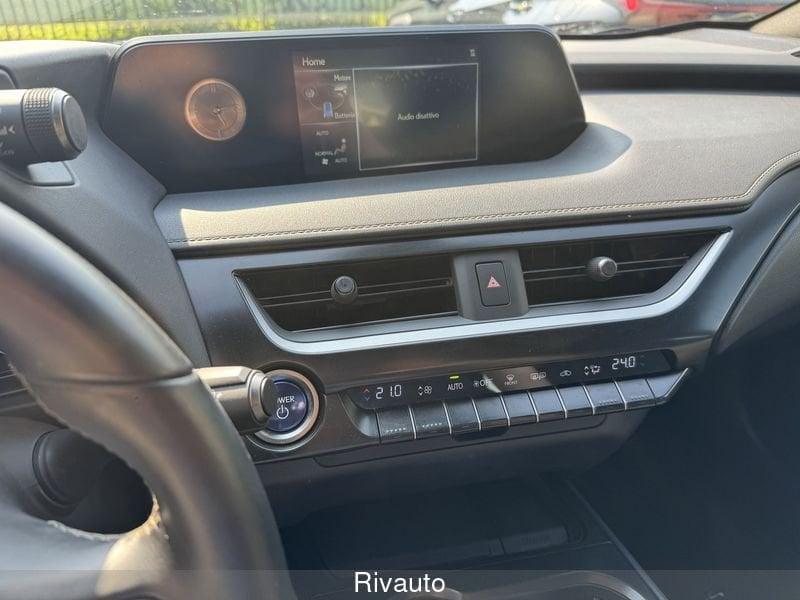 Lexus UX Hybrid Executive