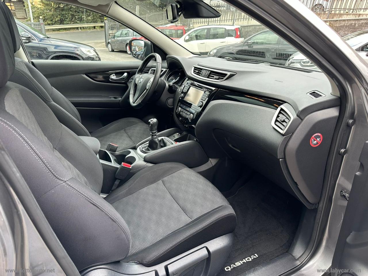 NISSAN Qashqai 1.6 dCi 2WD Tekna