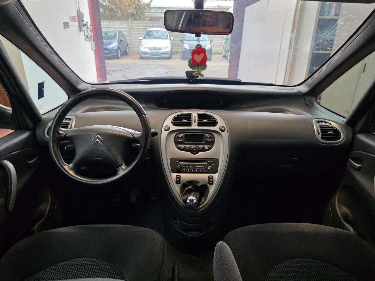 Citroen Xsara Picasso 1.6 16V Elegance