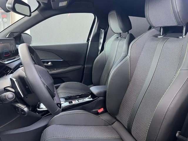PEUGEOT 2008 Hybrid 136CV e-DCS6 GT