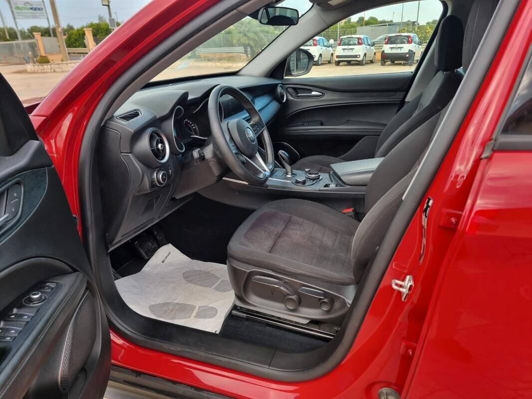 Alfa Romeo Stelvio 2.2 Turbodiesel 190 CV AT8 RWD Business