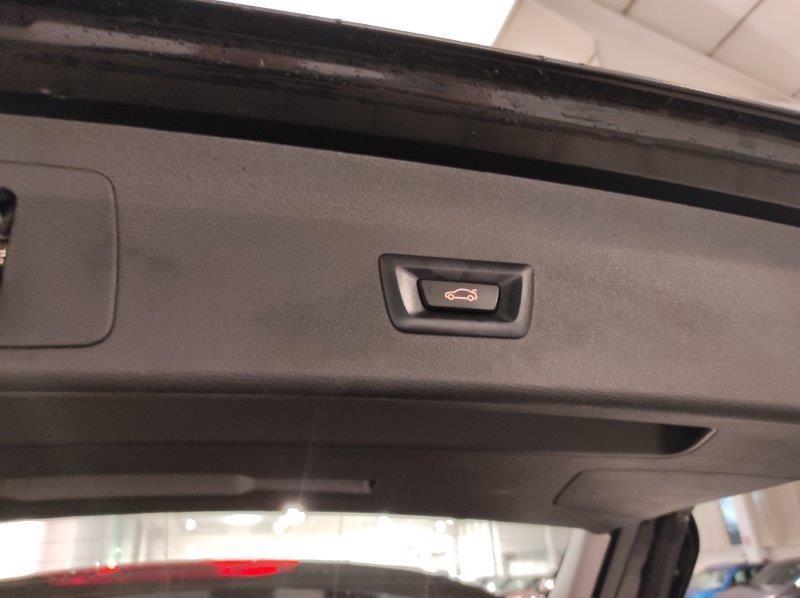 BMW X1 (F48) - X1 sDrive18d Business Advantage