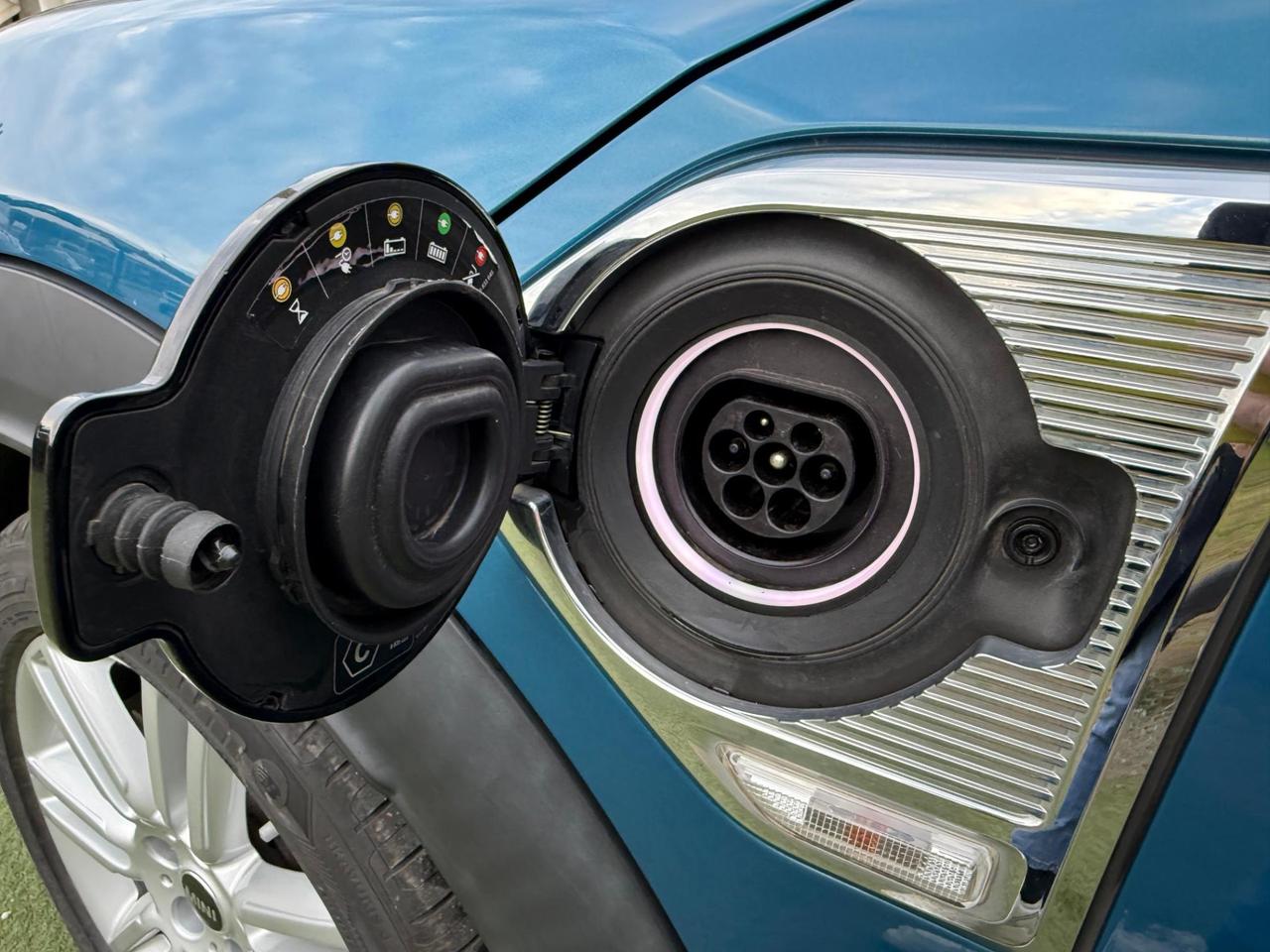 Mini Countryman Cooper SE Hype 1.5 eDrive ALL4 Auto MY20 74000km UNIPROP.