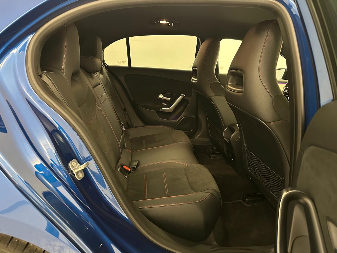 Mercedes-benz A 35 AMG 4 MATIC