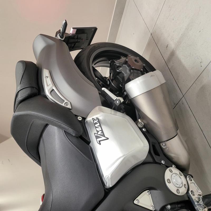 Yamaha VMAX - 2017
