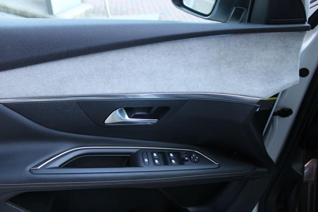 PEUGEOT 3008 BlueHDi 180cv EAT8 GT