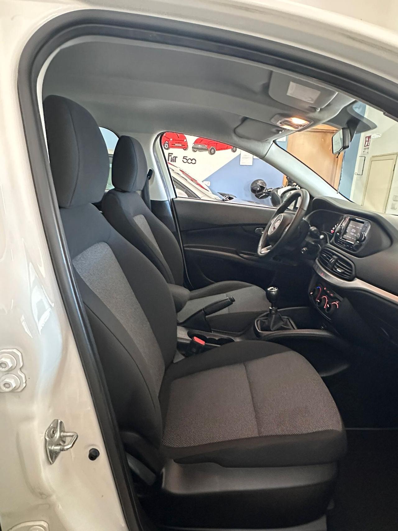 Fiat Tipo 1.6 Mjt S&S 5 porte S-Design