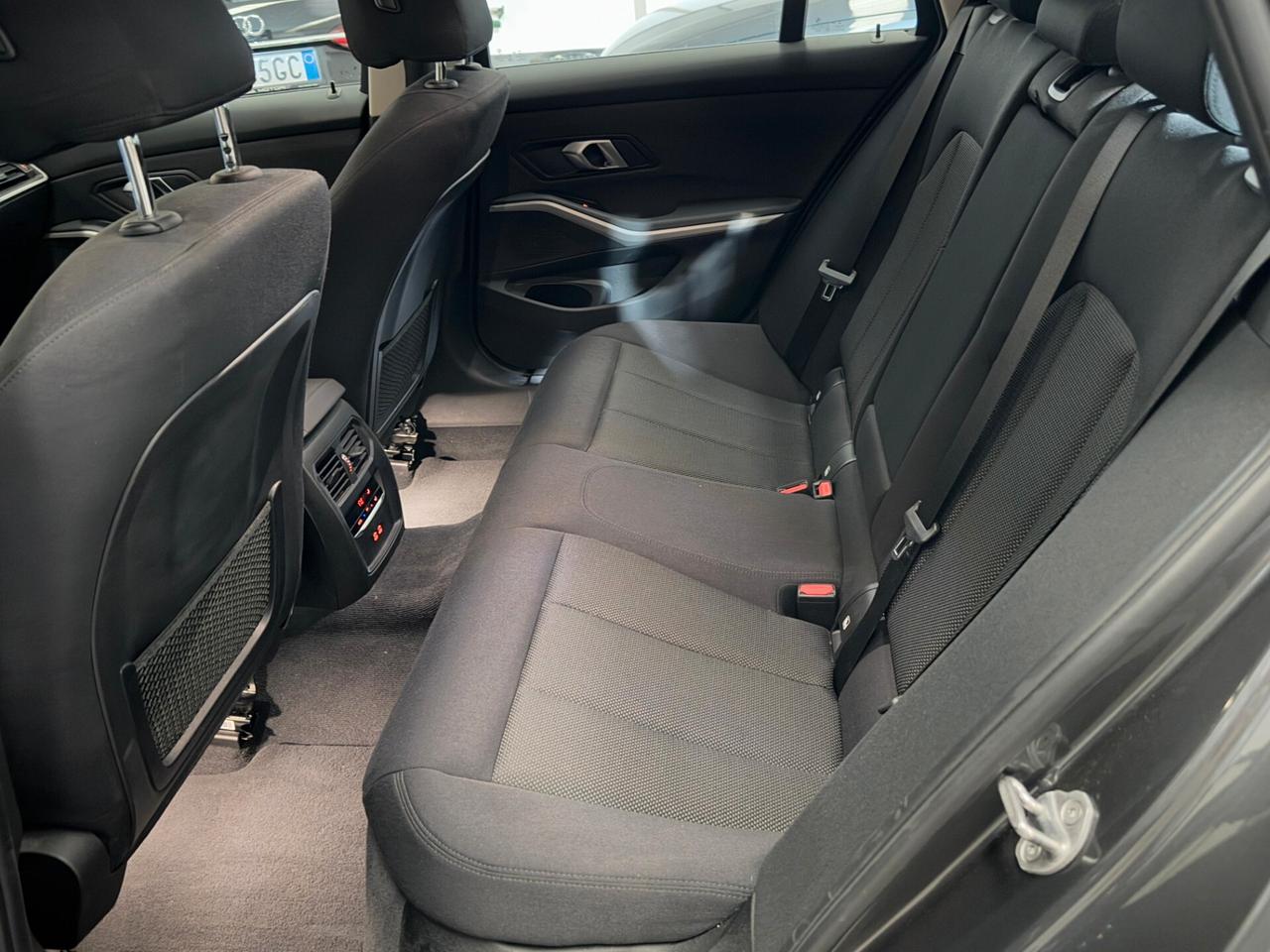 Bmw 320d 48V xDrive Touring