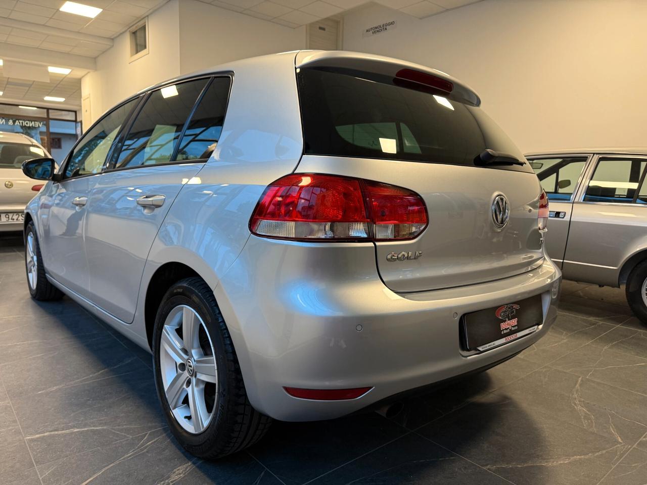 Volkswagen Golf 1.6 TDI DPF 3p. Comfortline