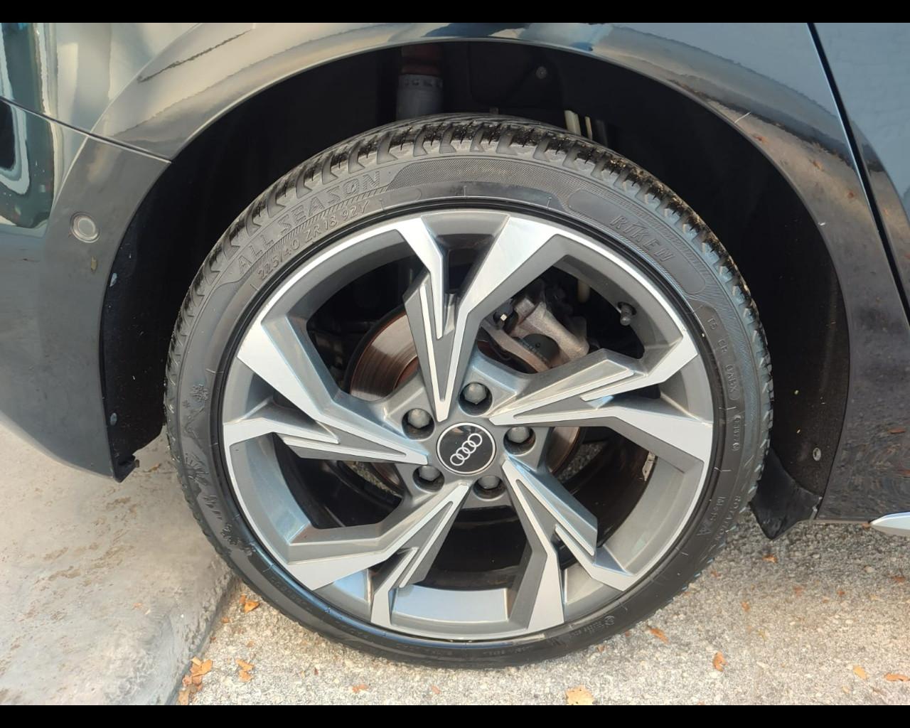 AUDI A3 SPB 30 TDI S line edition