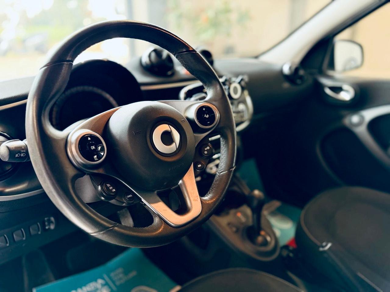 Smart ForFour 70 1.0 Youngster