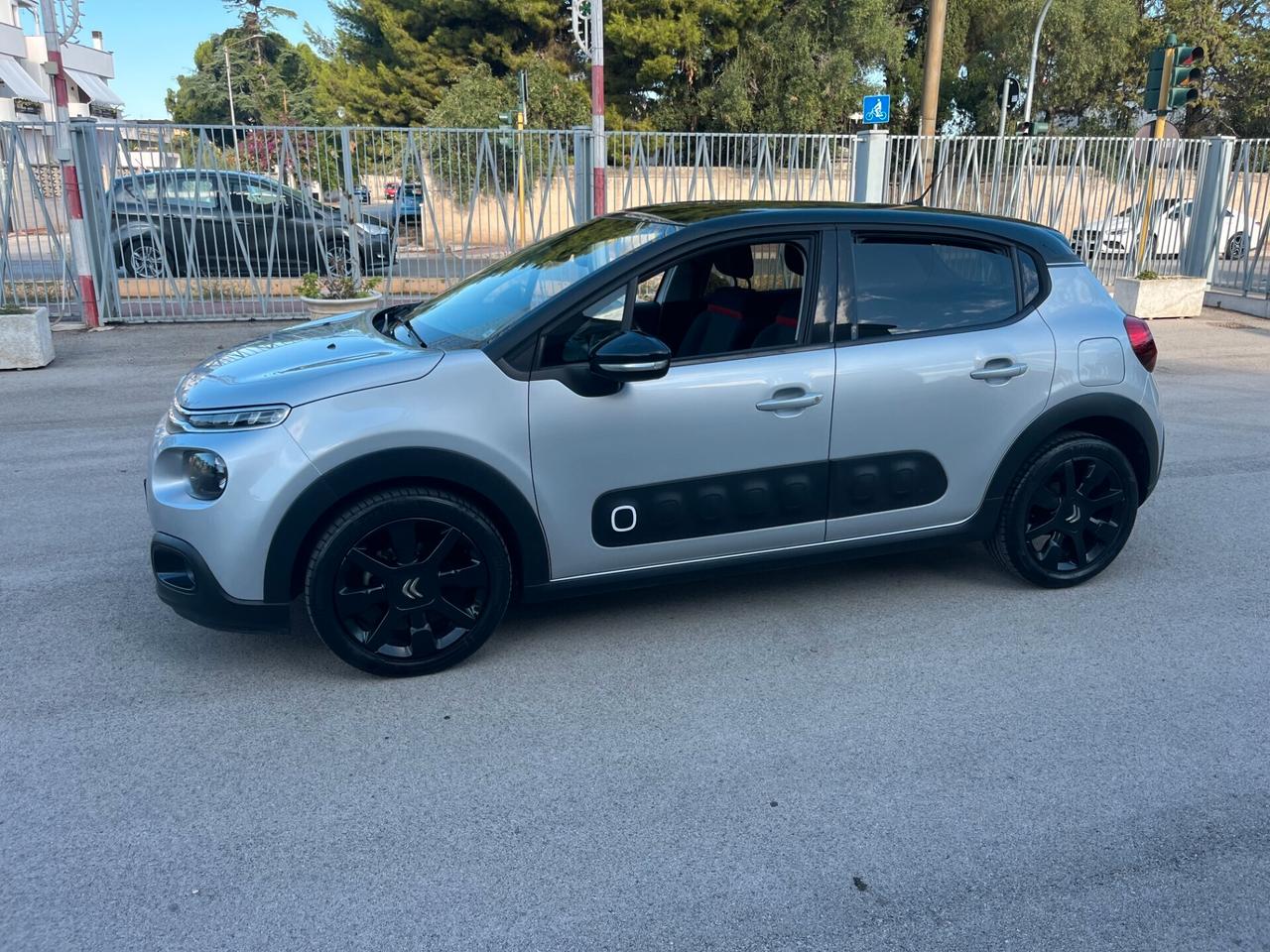 Citroen C3 BlueHDi 75 S&S Shine X Neo Patentati
