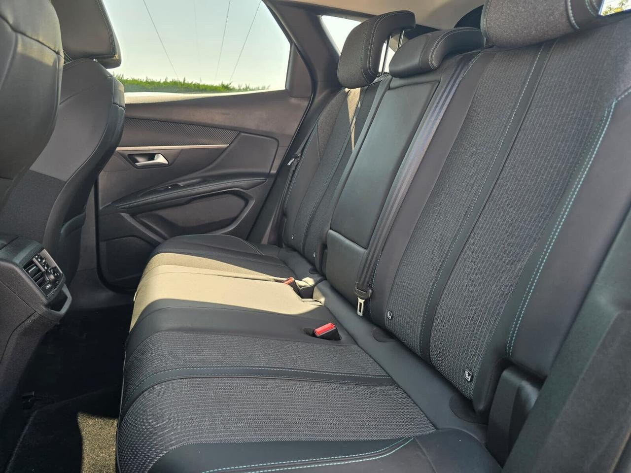 PEUGEOT 3008 1.5HDI 130CV ALLURE PACK