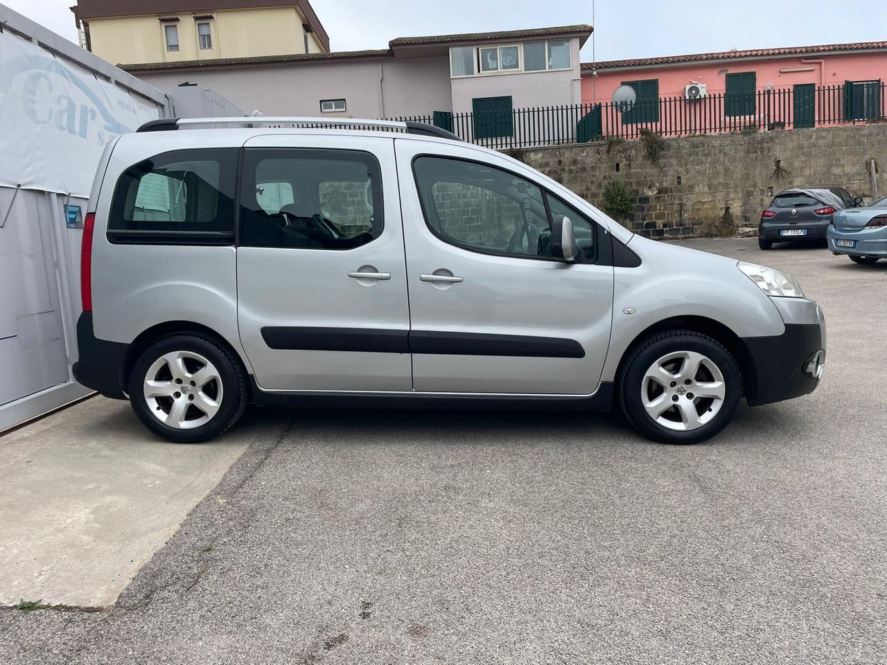 Peugeot Partner Tepee 1.6 HDi 90CV Outdoor