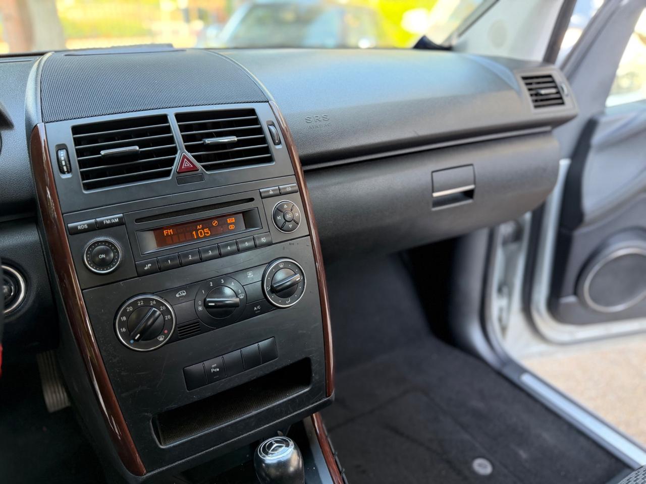 Mercedes-benz A 180 CDI Avantgarde Automatica