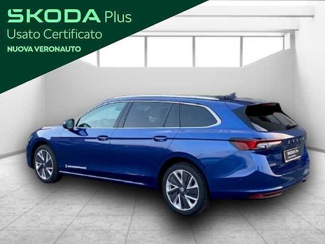 SKODA Superb 2.0 TDI DSG Wagon Style