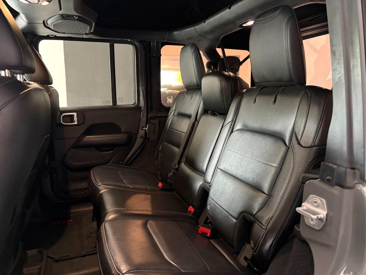 Jeep Wrangler 2.2 Mjt II Sahara