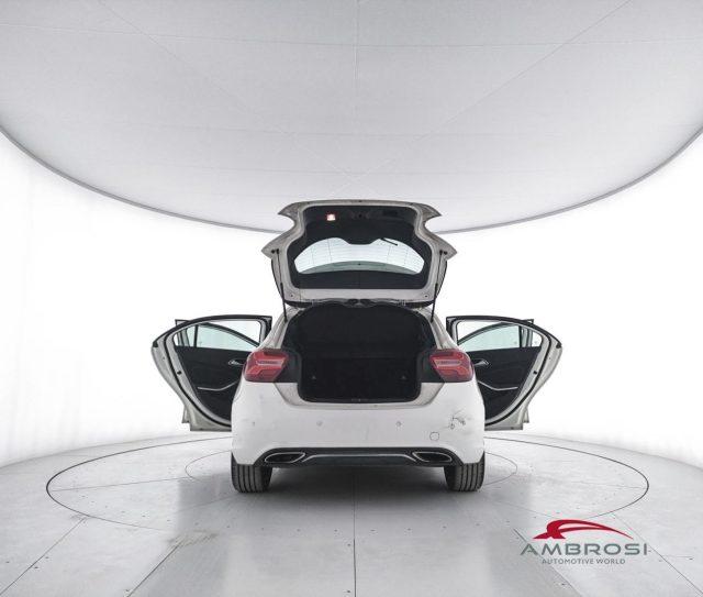 MERCEDES-BENZ A 180 180 d Automatic Business - PER OPERATORI DEL SETTO