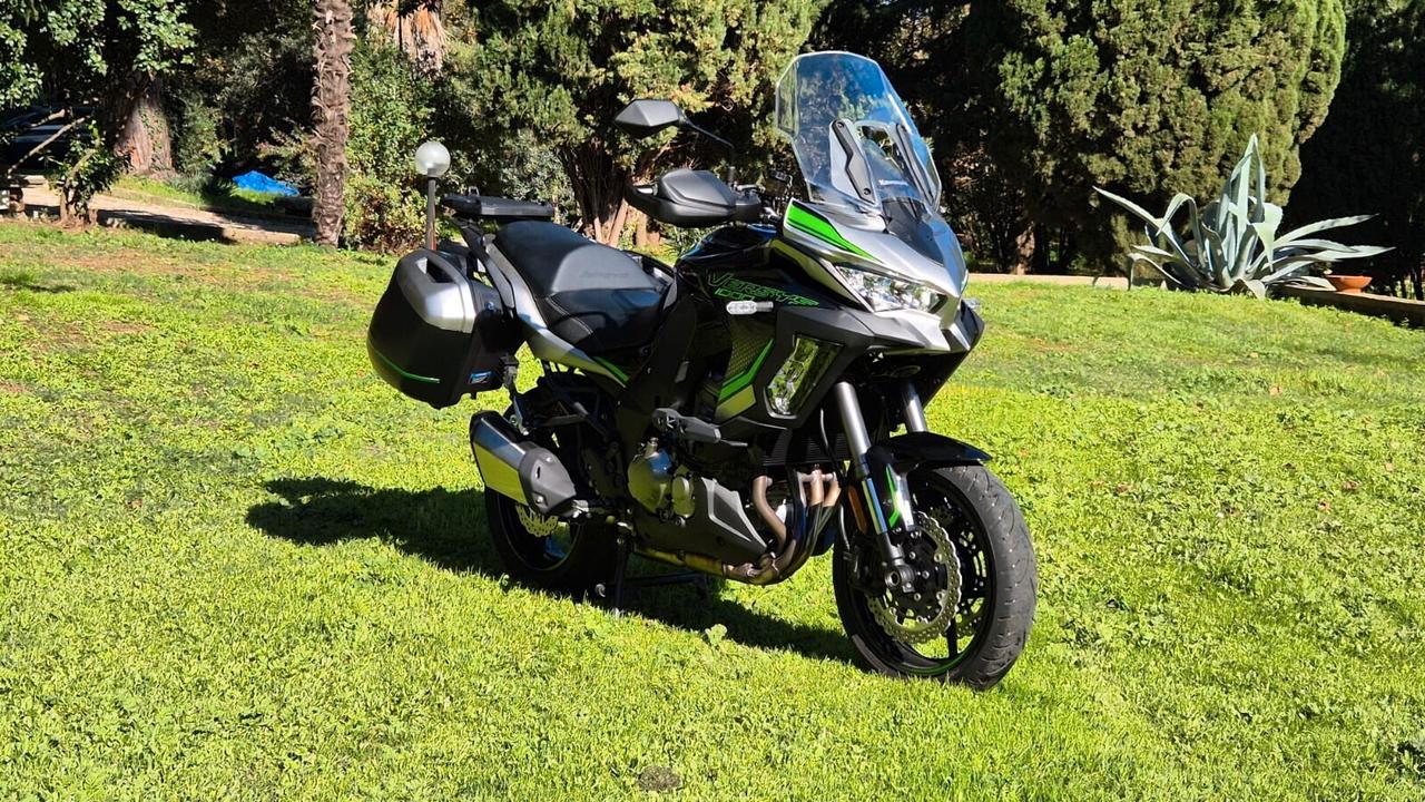 KAWASAKI VERSYS 1000 SE unipro' 2024 km362 leggi testo