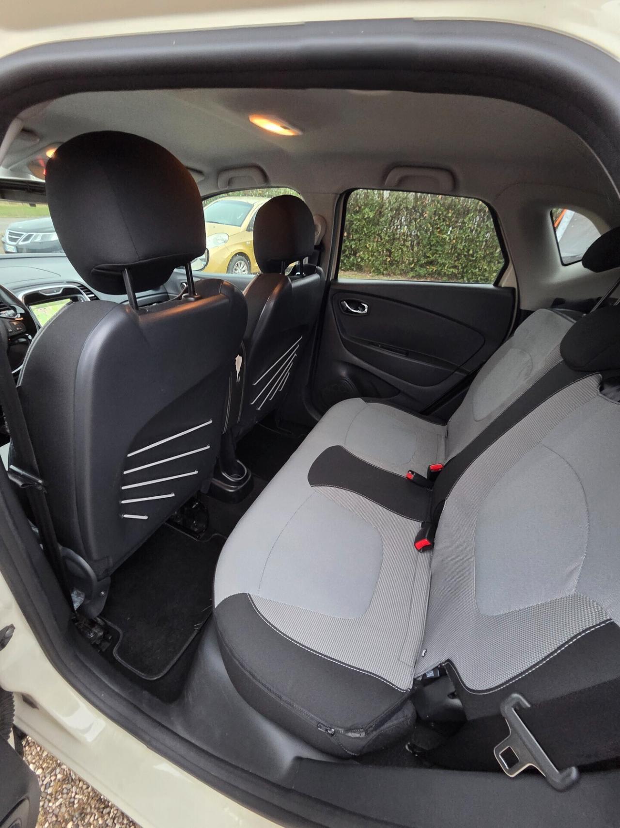 Renault Captur dCi 8V 90 CV FINANZIABILE