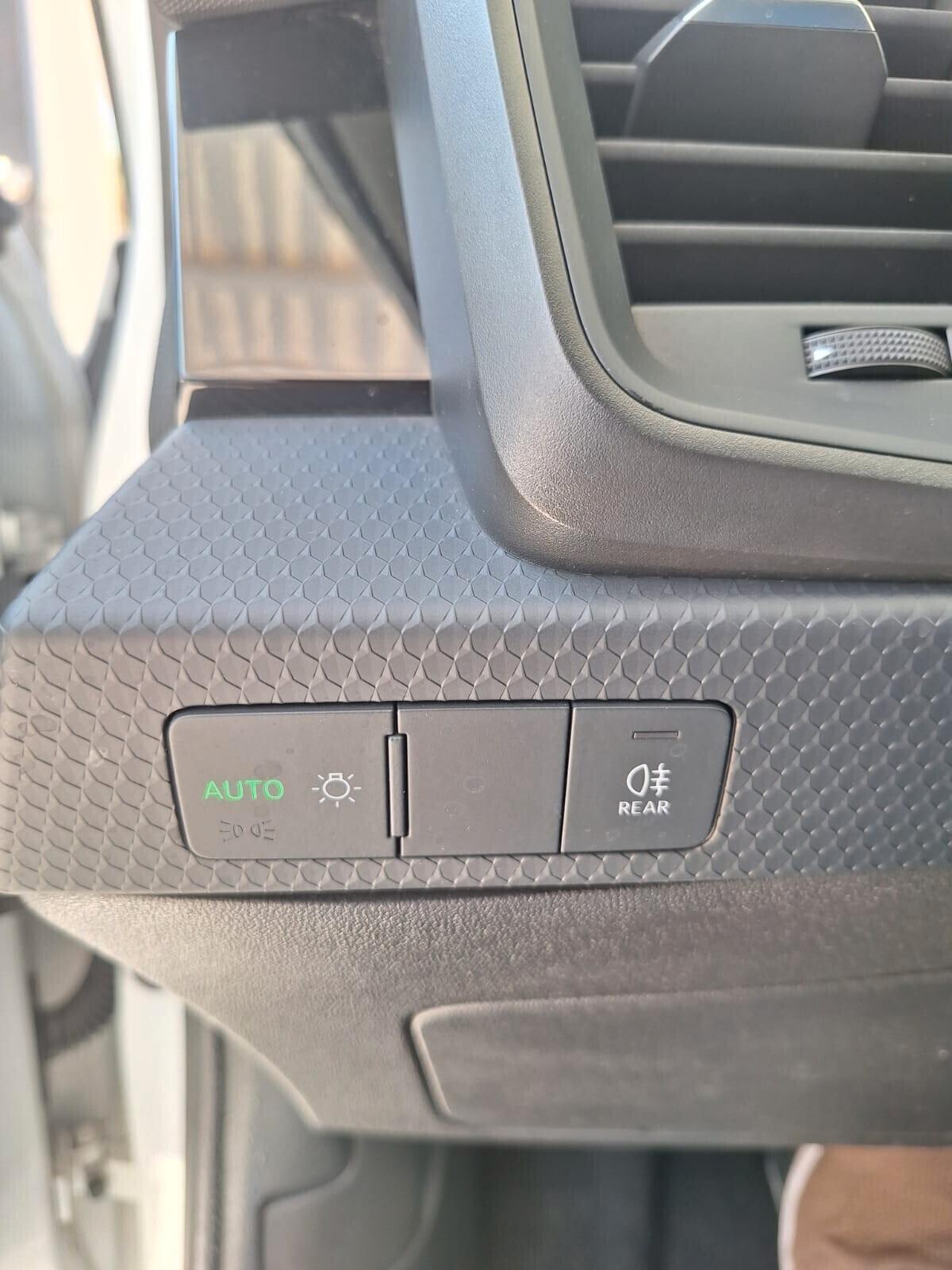 Audi A1 citycarver 30 TFSI Admired 2021