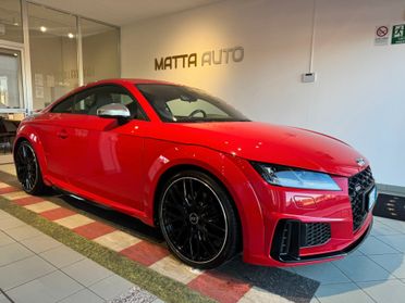 Audi TT TTS Coupé TFSI quattro S tronic sport attitude