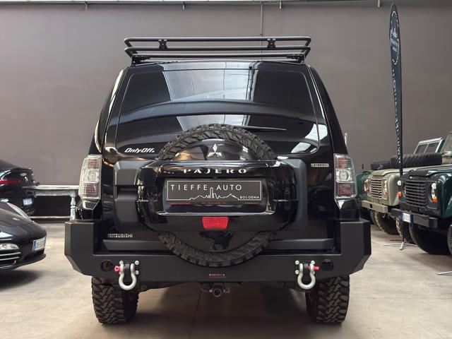 MITSUBISHI Pajero 3.8 V6 24V aut. 5p. Instyle *VEICOLO SPECIALE*