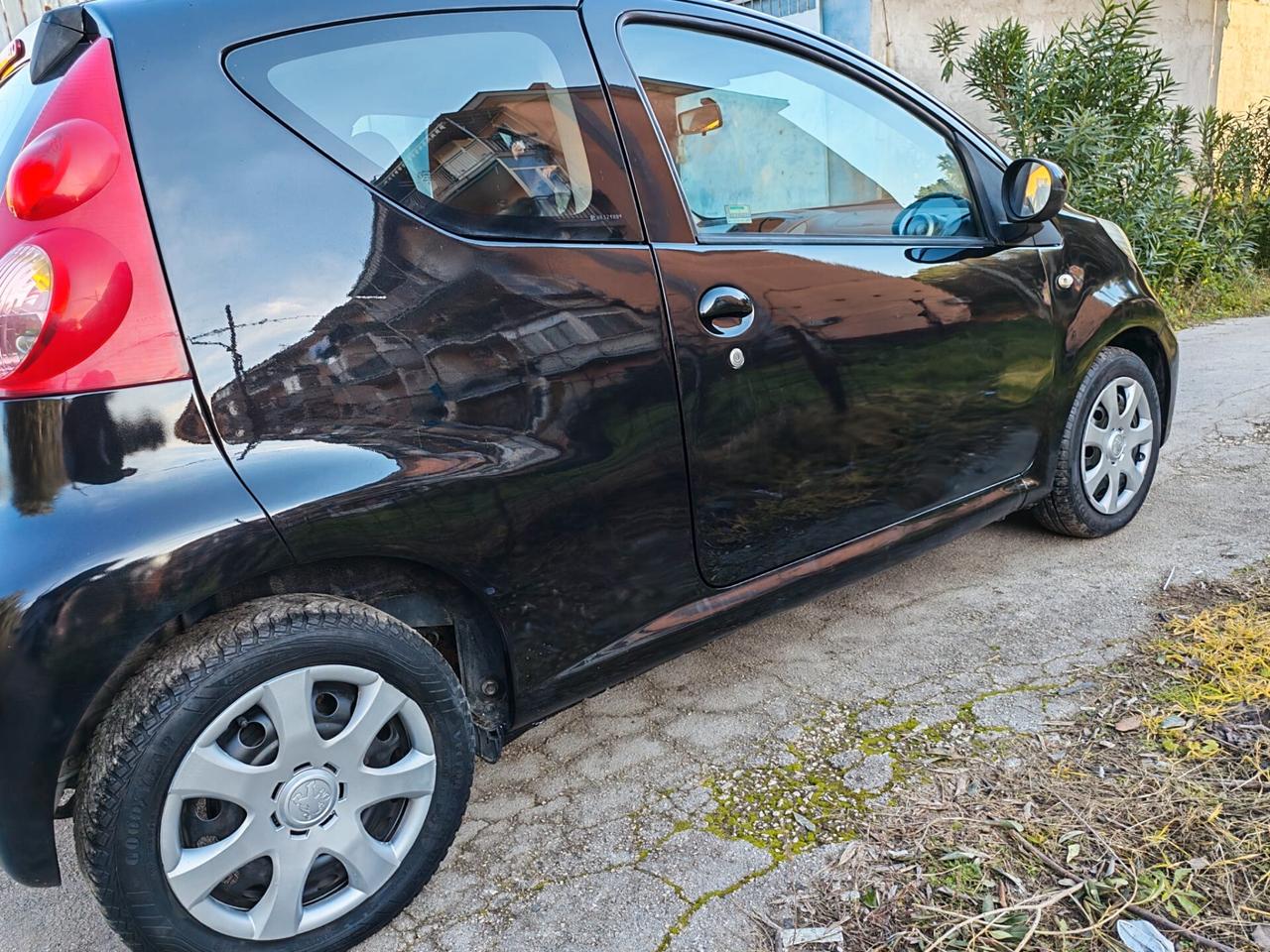 Peugeot 107 restyling del 2009