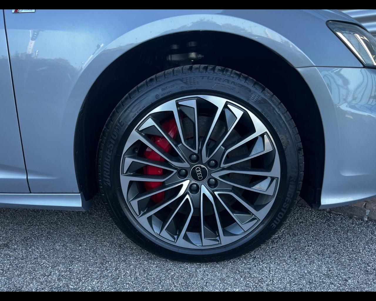 AUDI A6 AVANT 55 TFSIe PHEV QUATTRO S-TRONIC S LINE EDITION