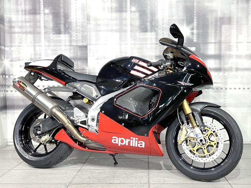 Aprilia RSV 1000 R