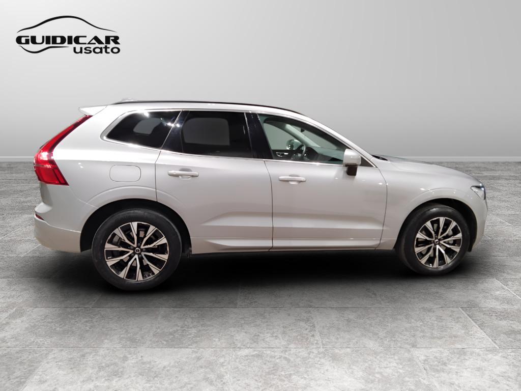 VOLVO XC60 II 2022 - XC60 2.0 b4 Core auto